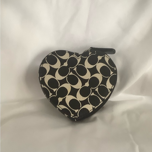 Coach Black and Cream Heart-Shaped Coin Purse - Picture 1 of 6